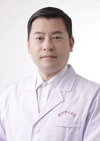  杨洪刚，中共党员，现任德州市立医院老年病科主任，擅长心血管内科专业，2003年华北煤炭医学院（现华北理工大学），2013年在北京协和医院   
